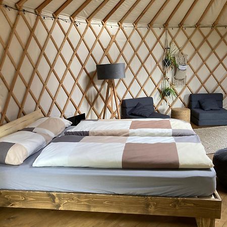 Aughavannagh Yurt Glamping Aughrim Eksteriør billede